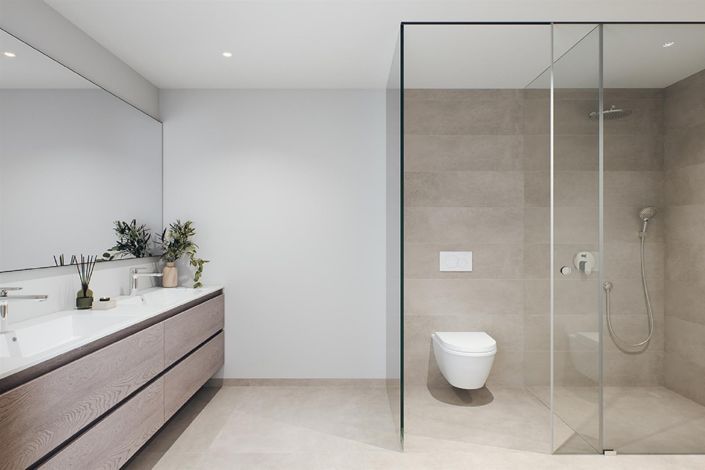 Image No.10-3 Bed Apartment for sale