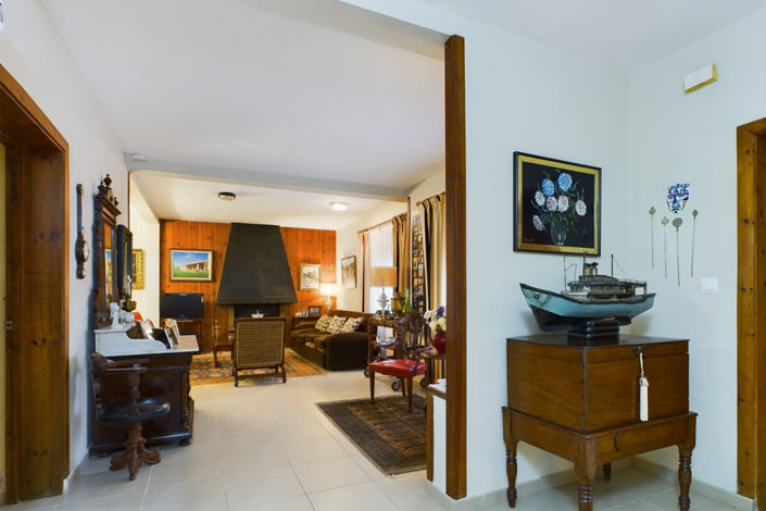 Image No.14-6 Bed Villa for sale