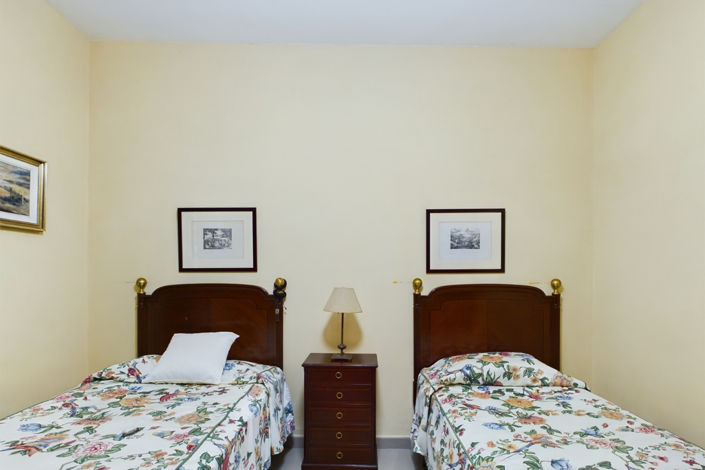 Image No.19-6 Bed Villa for sale