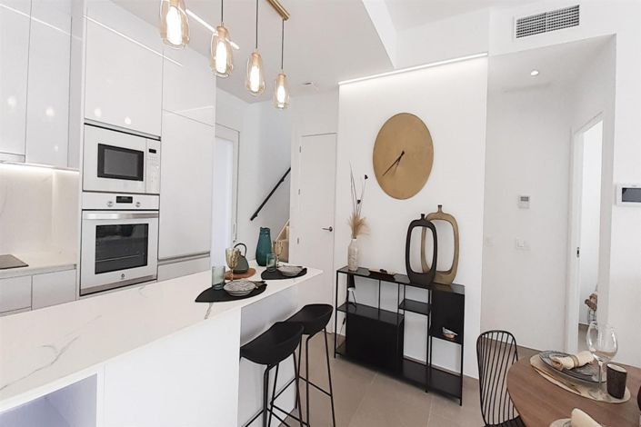 Image No.3-3 Bed Villa for sale