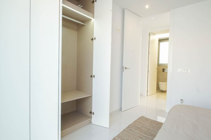 Image No.21-3 Bed Villa for sale