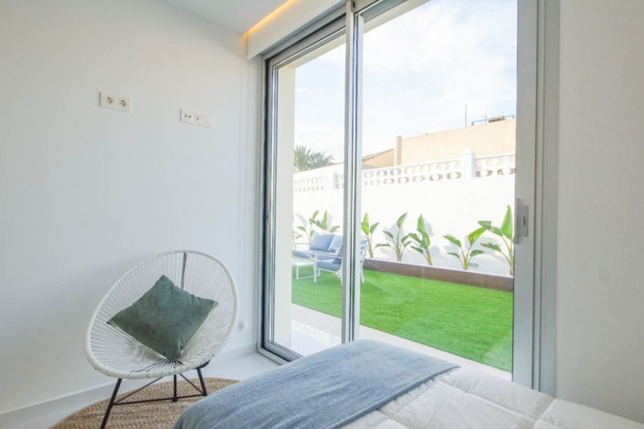 Image No.24-3 Bed Villa for sale