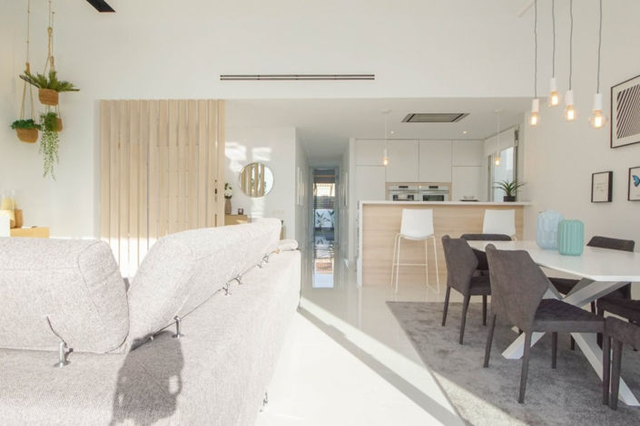 Image No.2-3 Bed Villa for sale