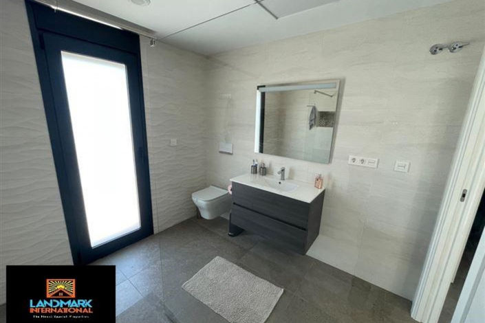 Image No.13-5 Bed Villa for sale