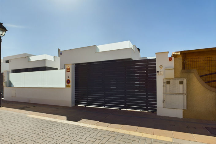 Image No.39-3 Bed Villa for sale