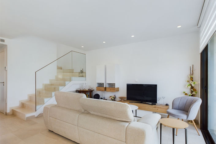 Image No.2-2 Bed Villa for sale