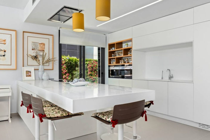 Image No.3-4 Bed Villa for sale