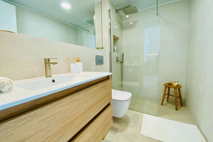 Image No.14-2 Bed Apartment for sale