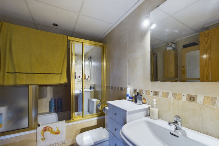 Image No.13-3 Bed Apartment for sale