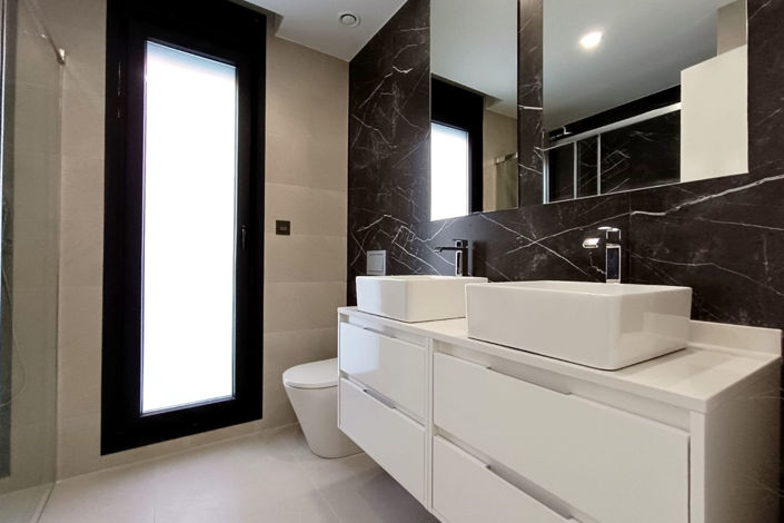 Image No.7-3 Bed Villa for sale