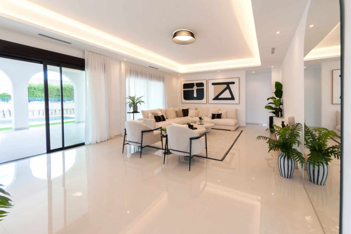 Image No.2-3 Bed Villa for sale