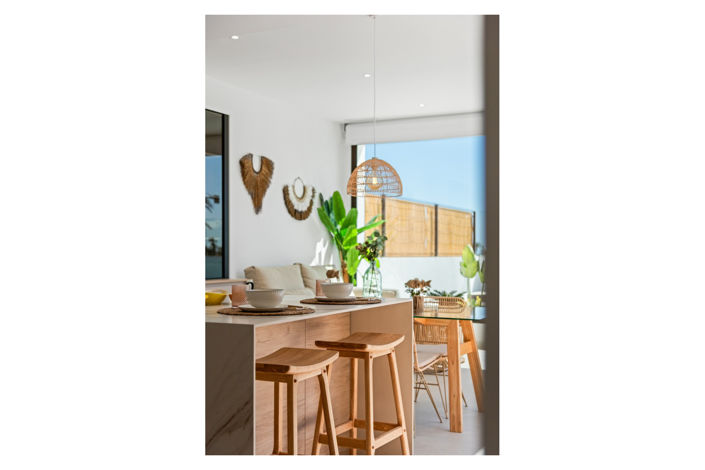 Image No.12-2 Bed Apartment for sale