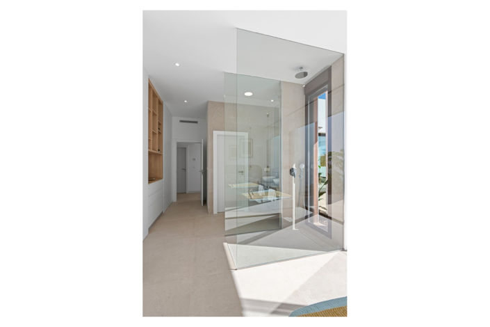 Image No.33-2 Bed Apartment for sale