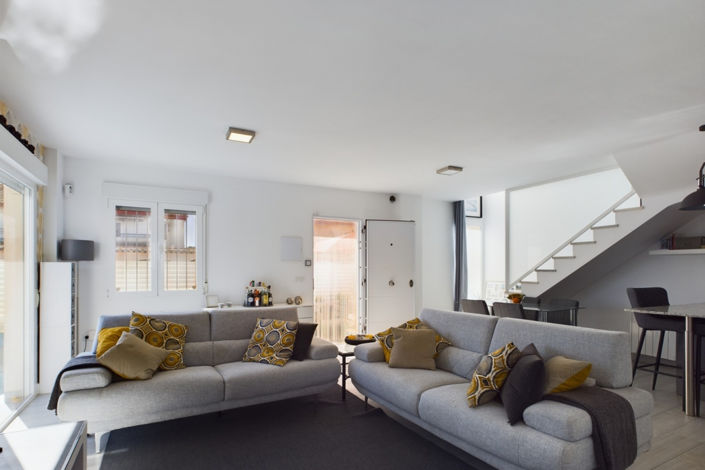 Image No.27-3 Bed Villa for sale