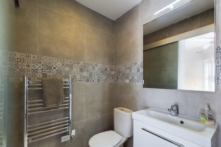 Image No.57-3 Bed Villa for sale