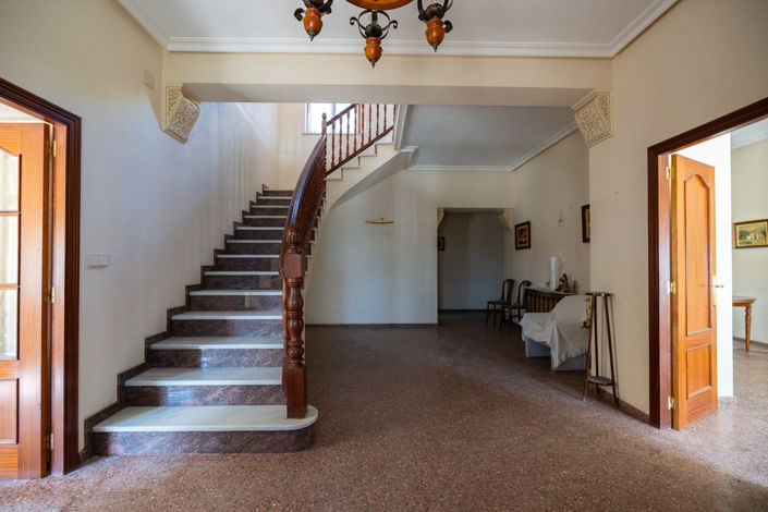 Image No.19-6 Bed Villa for sale