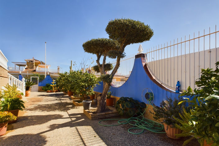 Image No.8-5 Bed Villa for sale