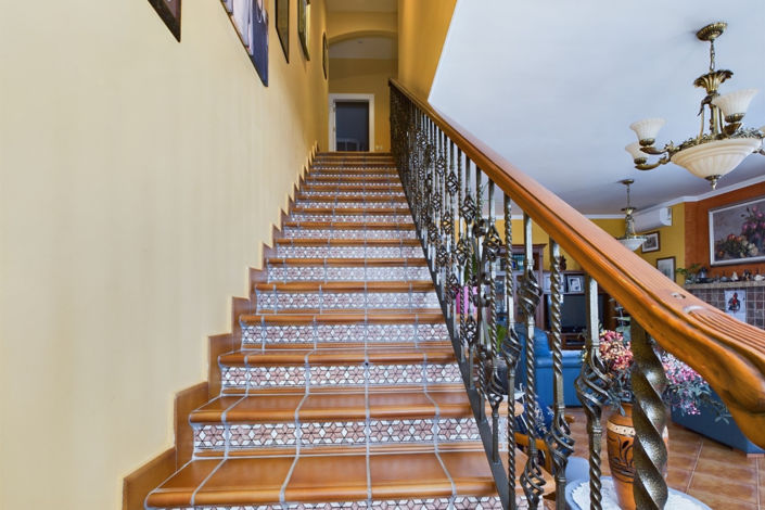 Image No.42-5 Bed Villa for sale