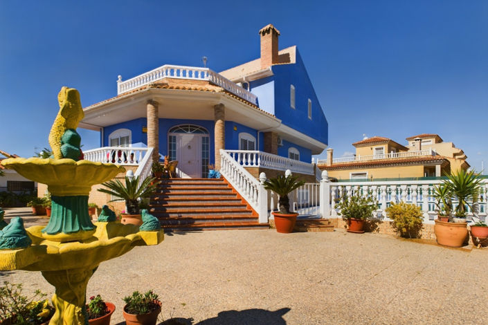 Image No.11-5 Bed Villa for sale