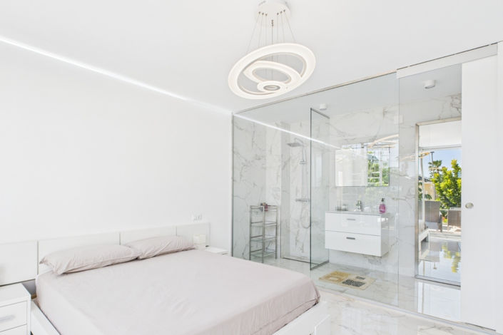 Image No.40-4 Bed Villa for sale