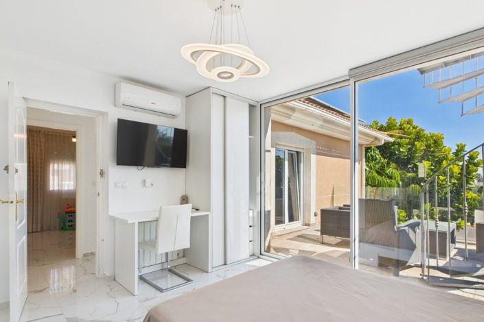 Image No.41-4 Bed Villa for sale