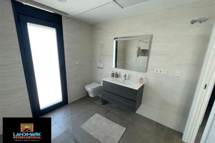 Image No.13-5 Bed Villa for sale