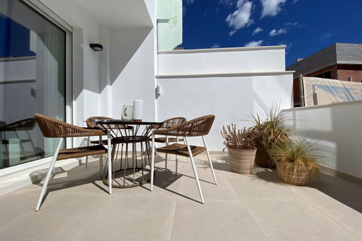 Image No.8-3 Bed Apartment for sale