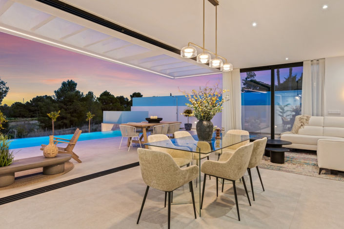 Image No.17-3 Bed Villa for sale