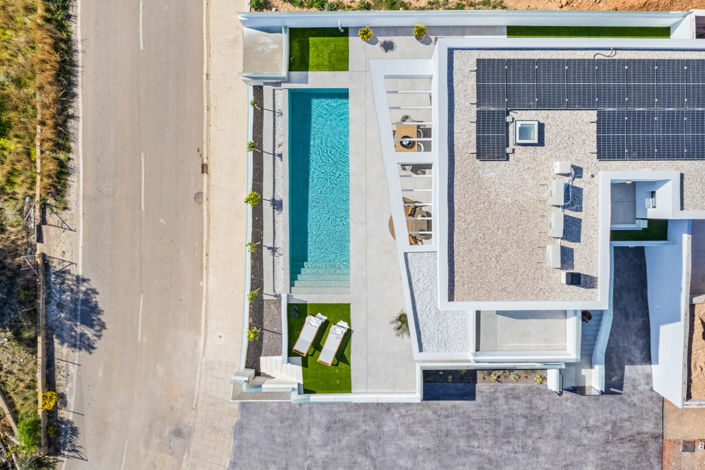 Image No.57-3 Bed Villa for sale