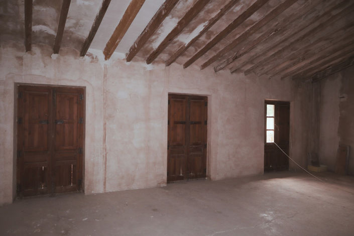 Image No.27-6 Bed Townhouse for sale