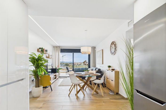 Image No.15-2 Bed Apartment for sale