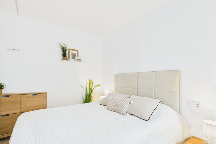 Image No.36-2 Bed Apartment for sale