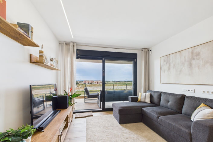 Image No.9-2 Bed Apartment for sale