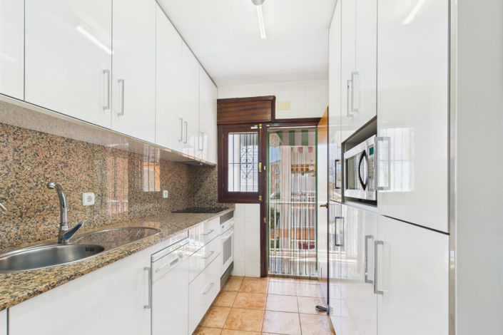 Image No.15-3 Bed Apartment for sale