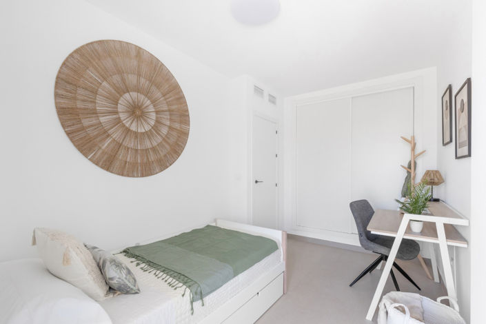 Image No.42-4 Bed Townhouse for sale