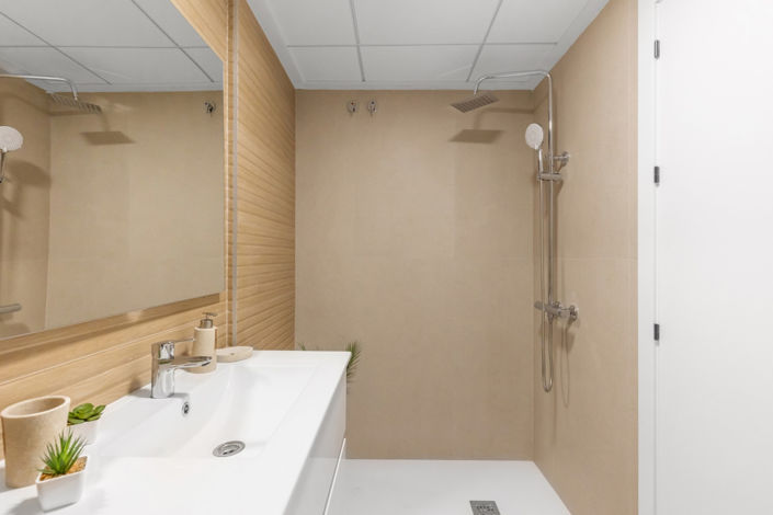 Image No.49-4 Bed Townhouse for sale