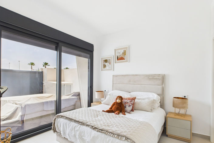 Image No.9-3 Bed Villa for sale