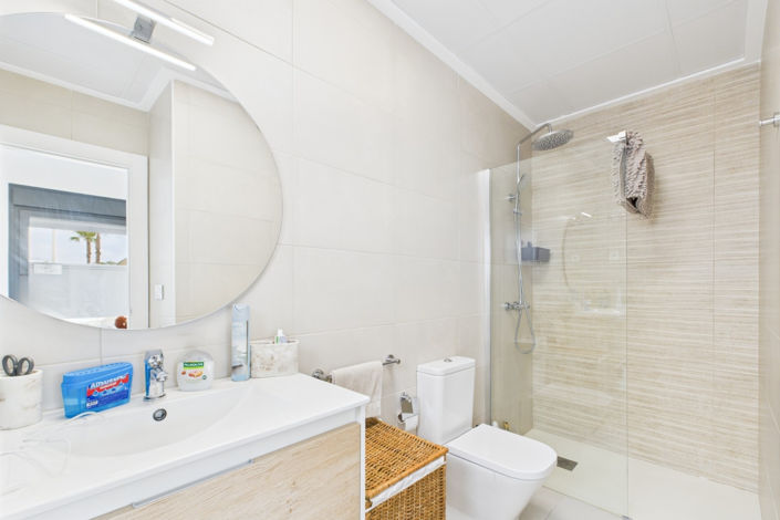 Image No.10-3 Bed Villa for sale