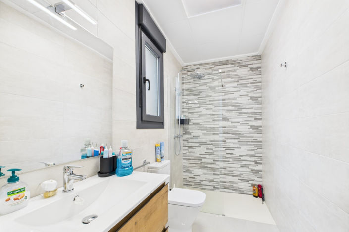 Image No.16-3 Bed Villa for sale