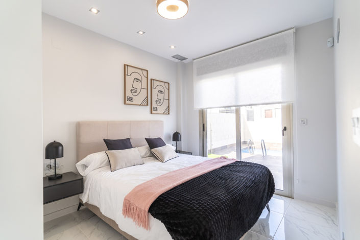 Image No.5-3 Bed Villa for sale