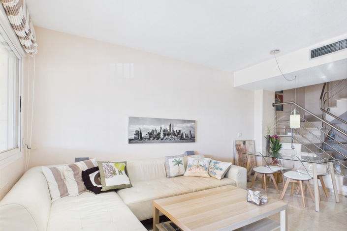 Image No.29-3 Bed Townhouse for sale