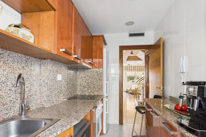 Image No.3-3 Bed Townhouse for sale