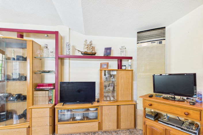 Image No.38-4 Bed Townhouse for sale