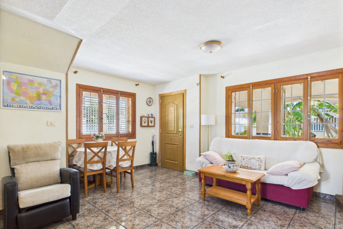 Image No.40-4 Bed Townhouse for sale