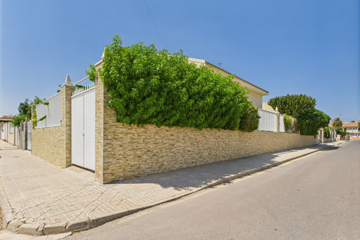 Image No.44-4 Bed Townhouse for sale