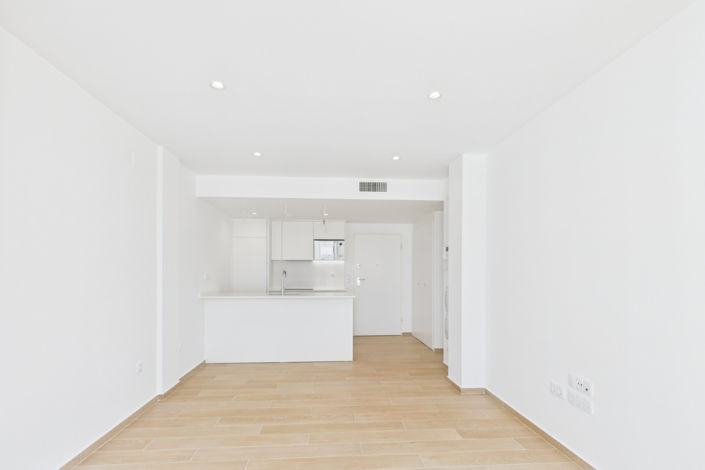 Image No.13-2 Bed Apartment for sale