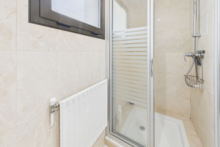 Image No.21-2 Bed Apartment for sale