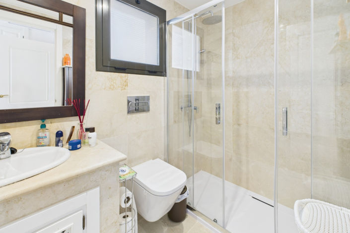 Image No.19-2 Bed Apartment for sale