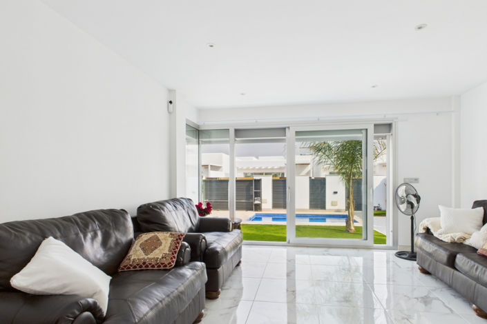 Image No.2-3 Bed Villa for sale