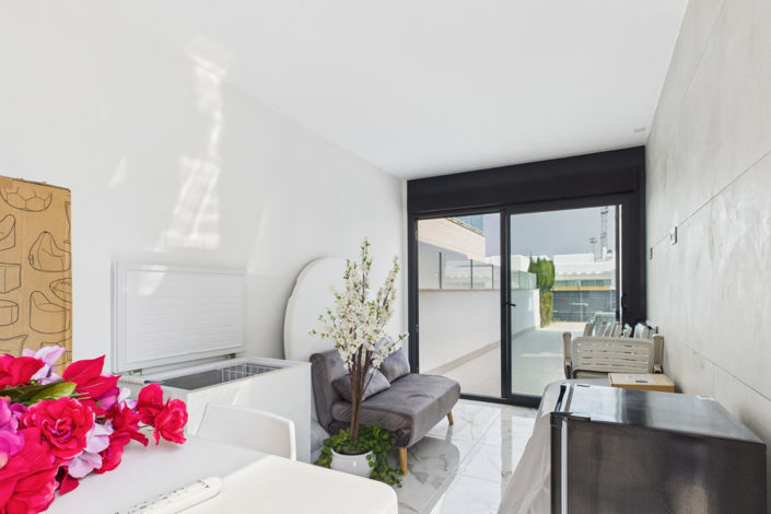 Image No.23-3 Bed Villa for sale